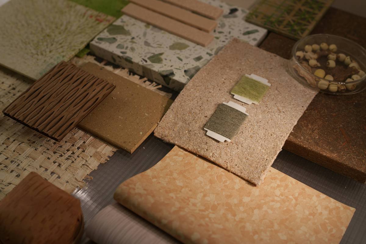 Chart comparing residential vs commercial carpet padding grades by density and thickness